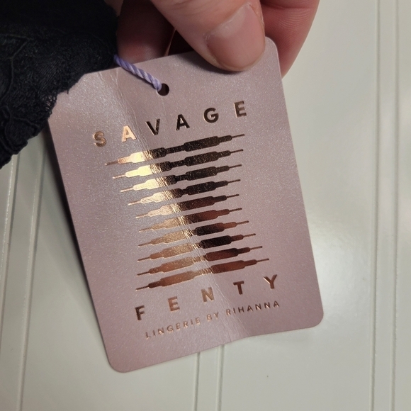 Savage X Fenty | Romantic Corded Lace Front-Closure Push Up Bra - Picture 8 of 8